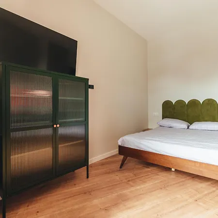 Stylowy Loft W Kamienicy Przy Dworcu Pkp * Радом