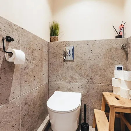Stylowy Loft W Kamienicy Przy Dworcu Pkp